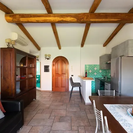Holiday home Smeralde *